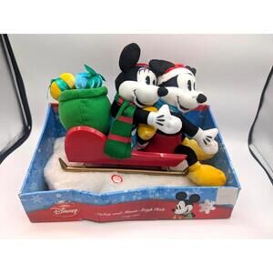 2008 Mickey And‎ Minnie Sleigh Ride